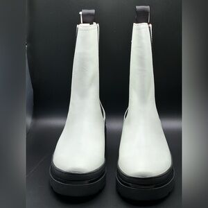 Women’s Frye Chloe Chelsea Boot Size 8.5